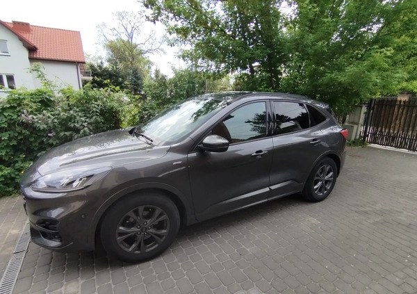 Ford Kuga cena 94000 przebieg: 49700, rok produkcji 2021 z Wołomin małe 46